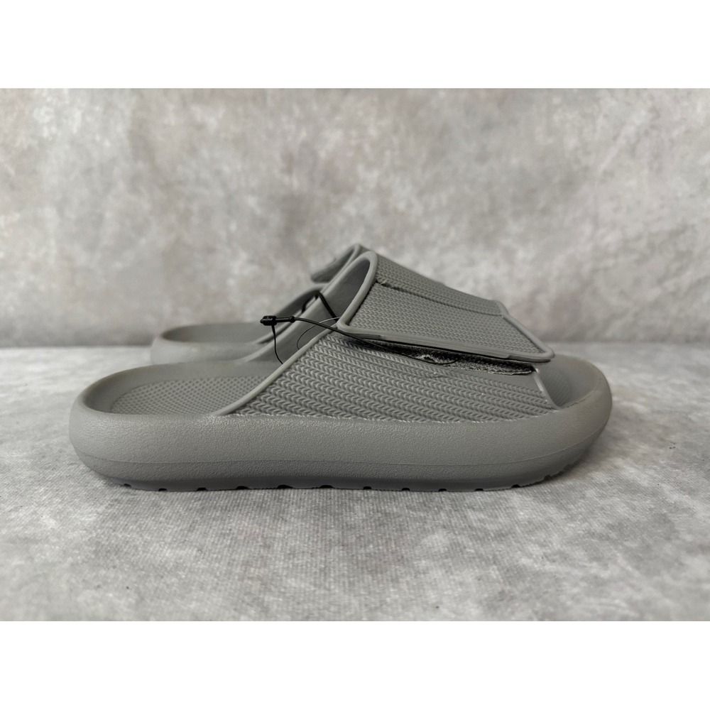 DSG Slides Kids Size 1Y‎ Gray Sandals